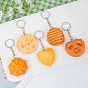 5-piece set of realistic PVC cookie and pretzel food keychain pendants for bags