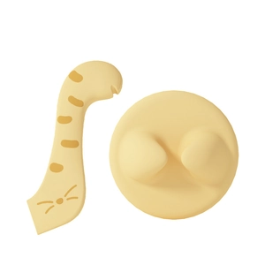 Gele deksel voor kattenvoer en siliconen lepel set met schattige pootafdrukken erop