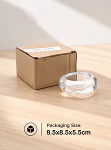 Detail shot of a clear glass candle holder with 8.5x8.5x5.5cm kraft paper box packaging