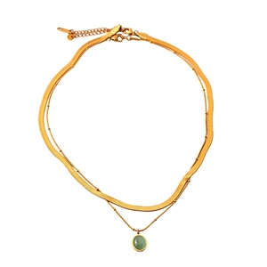 Collier double épaisseur en acier doré avec chaîne serpent et pendentif ovale vert