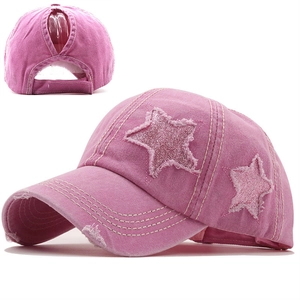 Cappellino da baseball rosa slavato per coda di cavallo con patch a stella e look vintage