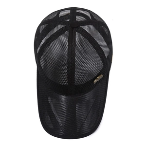 Men's breathable black mesh baseball cap with vintage metal side plate and sun visor