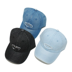 Three-pack denim baseball caps in dark blue black and light blue with Fashion embroidery