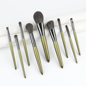 Professional Makeup Brushes Synthetic Fiber Bristles Wooden Handle Olive Green Metallic Powder Foundation Eyeshadow Blending