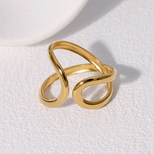 Minimalist gold plated wave shaped stainless steel open ring with irregular curves