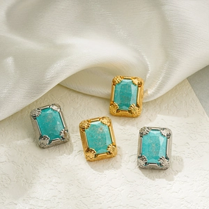 Vintage Palace Style Square Stud Earrings For Women 18K Gold Plated Copper Rhinestone Inlaid Geometric Retro Carved Jewelry