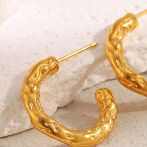 Minimalist 18K gold plated stainless steel C-shape earrings with irregular texture