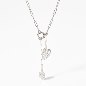 Collier en Y argenté avec pendentifs feuilles évidées et chaîne à trombones