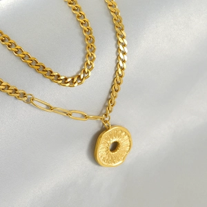 Layered Necklace 18K Gold Plated Stainless Steel Cuban Paperclip Chain Vintage Round Daisy Floral Pendant Jewelry Women