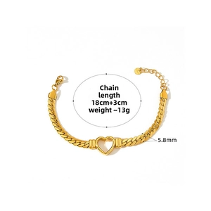 Detail of a 18+3cm gold heart chain bracelet showing dimensions and weight 13g