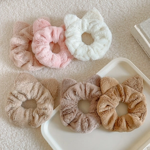 Adorable Cat Ear Plush Scrunchies Soft Faux Fur High Elastic Hair Ties For Women Girls Sweet Winter Hair Accessory