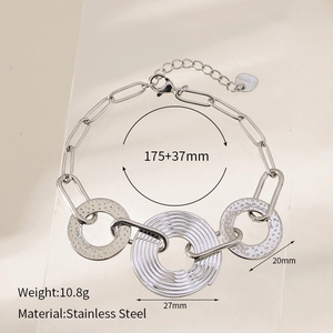 Polished stainless steel chain bracelet showing exact 175+37mm length and ring dimensions