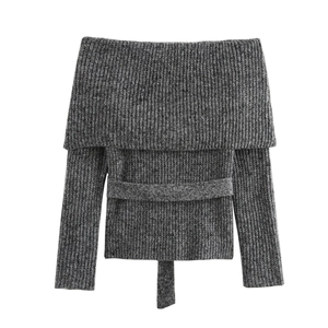 Maglione grigio a costine con spalle scoperte e cintura in vita coordinata per donna