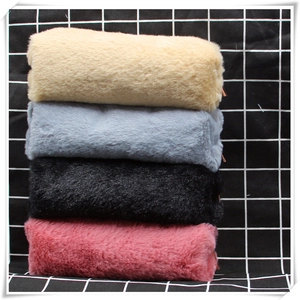 Cute plush pencil cases in four colors with soft faux fur and smooth metal zippers