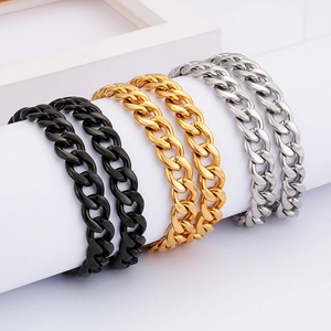 Colliers gourmettes en acier inoxydable poli finitions noir, or et argent brillant