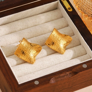 Vintage 18K gold plated stainless steel irregular square earrings with cross-etched texture