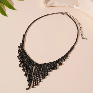 Elegant vintage black rhinestone tassel necklace with V-shaped diamond fringe design