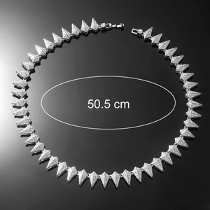 Iced out silver hip hop chain necklace with geometric triangles, length 50.5 cm