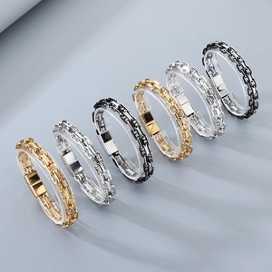 Bracelets industriels en acier inoxydable en finitions or, argent et noir mat
