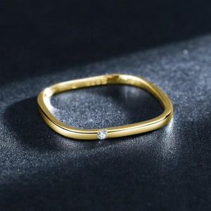 Minimalist S925 sterling silver square ring in gold finish with a sparkling diamond