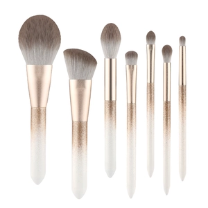 Makeup Brushes Synthetic Fiber Bristles Wood Handles Champagne Gold Glitter Gradient Professional Face Eye Blending