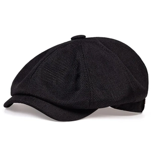 Classic black newsboy cap for men featuring breathable linen mesh and a retro 8-panel design