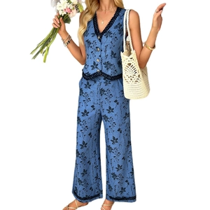 Ensemble bohème imprimé fleuri avec gilet col en V et pantalon large à dentelle
