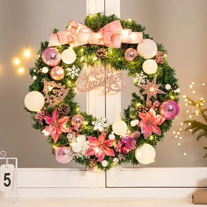 Couronne de Noël rose et blanche avec lumières LED et panneau Merry Christmas sur fenêtre