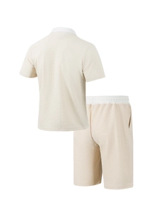 Vue arrière d'un ensemble gaufré beige pour hommes avec ceinture élastique et texture