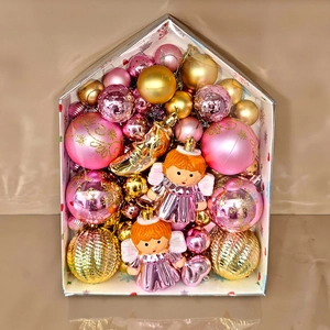 Coffret d'ornements de Noël rose et doré avec poupées anges et boules de fête en boîte maison