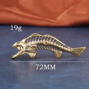 Vintage style fish bone keychain pendant in brass metal, length 72mm and weight 19g