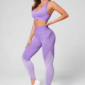 Seamless purple leopard print yoga set with racerback bra and high-waist leggings