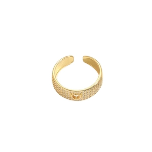 Adjustable gold ring with multi-layer pavé zircon heart cutout for a luxury look