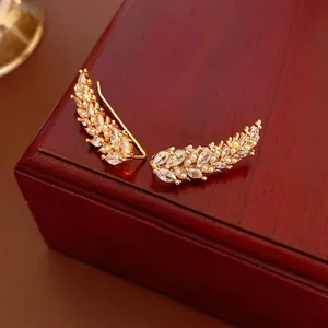 Elegant 18K gold wheat ear crawler earrings with sparkling zircon and white pearls