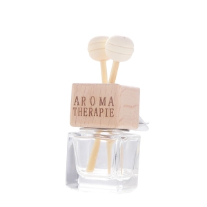 Car vent clip glass diffuser bottle with wooden cap and aroma therapy engraving