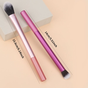 Detailed comparison of 15.6cm powder brush and 14cm dual-ended eyeshadow brush tool