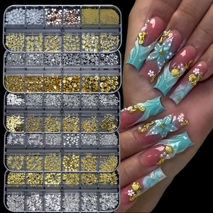 Ciondoli Per Nail Art Misti Borchie In Metallo Lega Farfalla Stella Luna Conchiglia Perla Artificial Decorazioni Per Manicure Accessorio Custodia