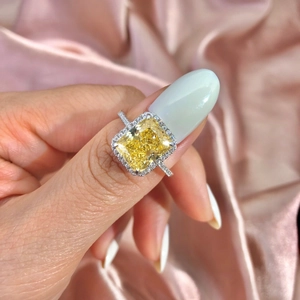 S925 sterling silver ring with water drop honey yellow zircon in luxury hand display