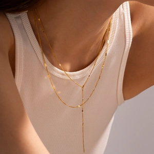 Élégant collier double épaisseur en acier inoxydable doré 18 carats en forme de Y