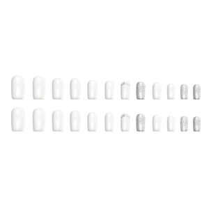Lot de 24 faux ongles carrés courts blancs et pailletés argentés avec des strass brillants