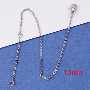 Detail view of 1.5mm stainless steel O-chain with lobster clasp and adjustable rings
