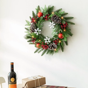 40cm Christmas wreath with PE mixed leaves, pine cones and warm white LED lights
