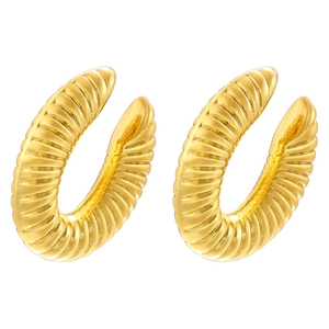 Fashionable gold C-shaped hollow heart ear cuffs with textured spiral twist design