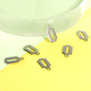 Razor Blade Shape Pendant 304 Stainless Steel Punk Style Charm For DIY Necklace Jewelry Making