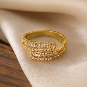 Luxurious 18K gold plated open ring with double-row zircon pavé and baguette crystals