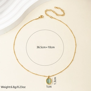 Elegante 18k vergoldete Perlenkette mit einem hellgrünen ovalen Katzenauge-Steinanhänger