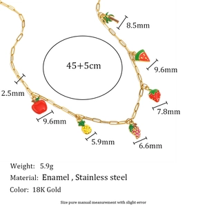 Collier trombone en acier inoxydable plaqué or 18 carats avec breloques fruits en émail