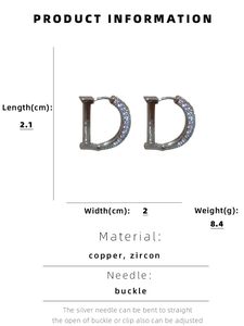 Detailed size chart for silver D-shaped earrings with cubic zirconia and dimensions