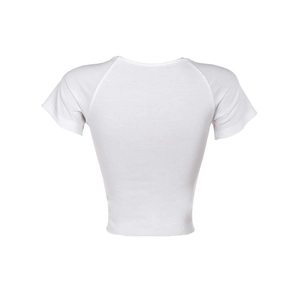 Rückansicht eines weißen Slim-Fit-Crop-T-Shirts mit Raglanärmeln und feiner Stoffstruktur