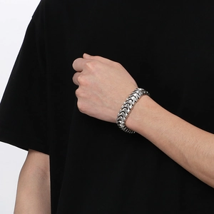 Heavy duty silver dragon bone chain bracelet for men in retro industrial style